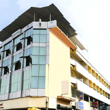 Oyo Hotel 65523 Tkt Tourist Home Канур Екстериор снимка